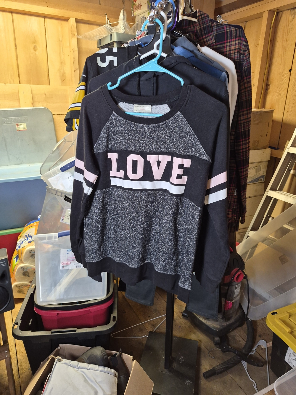Bobbie Brooks Black Pullover Tee with Pink 'LOVE' Graphic Bin 48